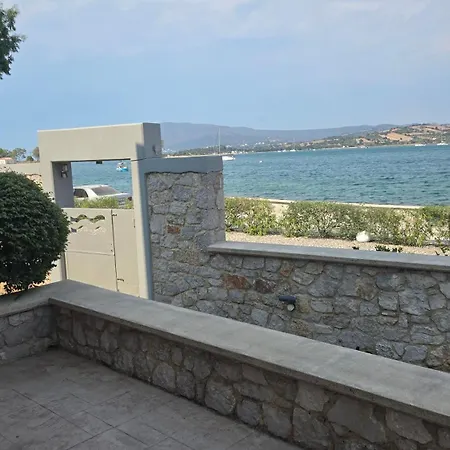 Thalassa * Lygia (Lefkada)